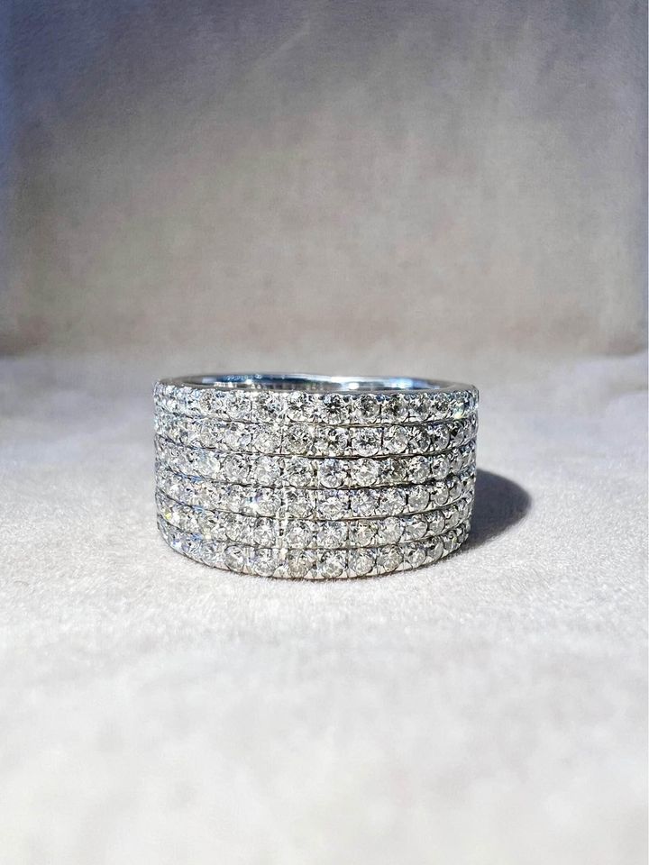 18ct White Gold Natural Diamonds Ladies Dress Ring TDW 1.20ct DR8  Atlas  Jewellers